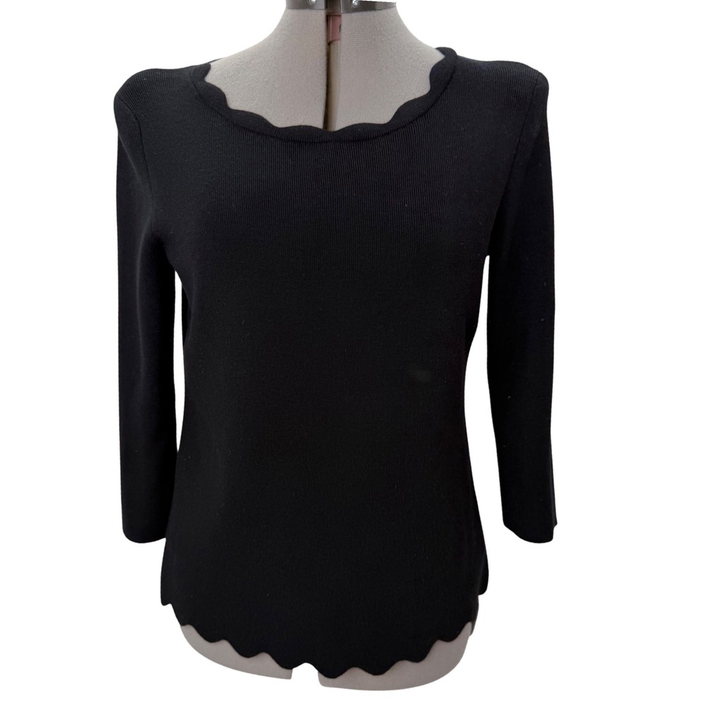 Women's‎ Black Scalloped Neckline 3/4 length Sleeve heavy Knit Sweater Medium